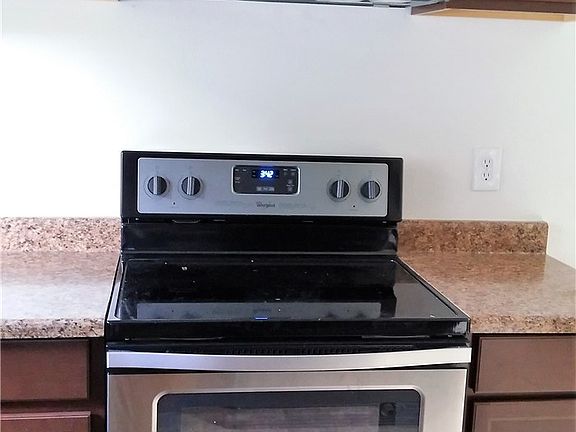 5th image of 21419 125th Street Ct E