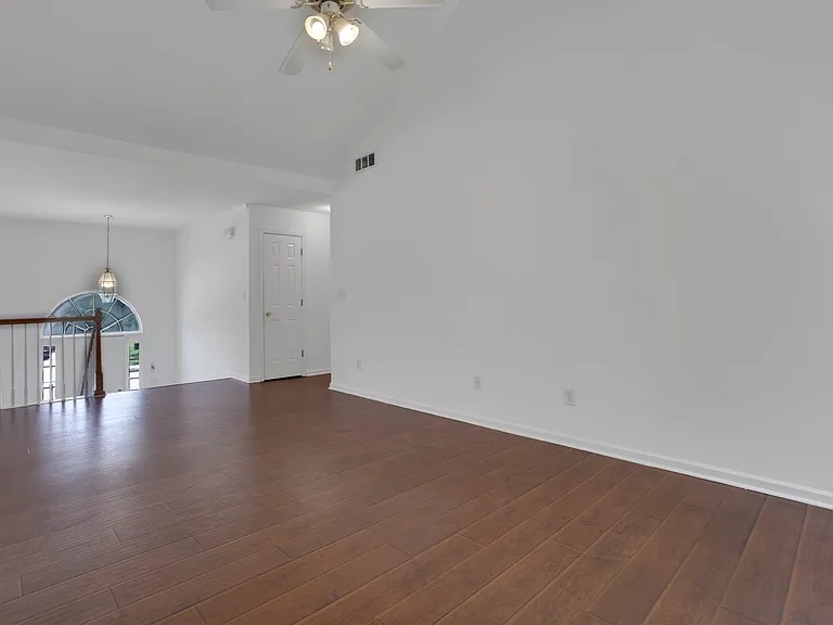 5425 Huntington Mist Dr — Photo 38