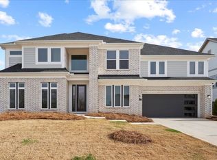 247 Clear Lake Pkwy, Hoschton, GA 30548