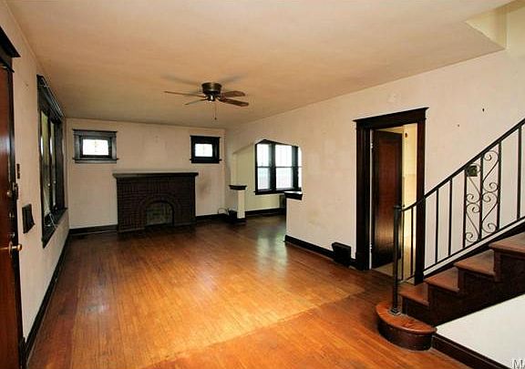 4th image of 5443 Milentz Ave