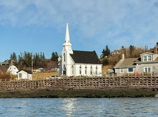 12352 Shore Rd E, Annapolis, NS B0S1P0