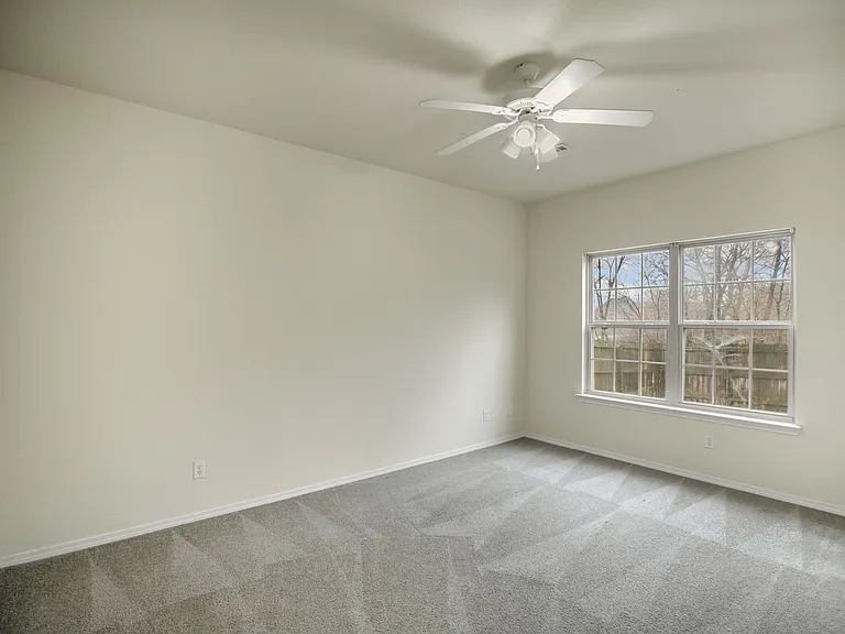 3606 Deerfield Blvd #2 — Photo 9