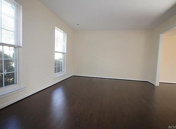5th image of 236 Elsing Green Way