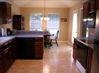 2705 Knoll Trl, Euless, TX 76039