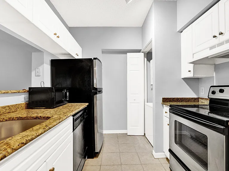 3106 Tuscany Way — Photo 9
