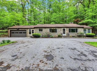 7982 High Rock Rd W, Hanover, PA 17331