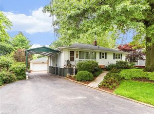 946 Norton Ave, Barberton, OH 44203