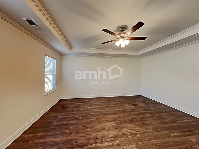 1130 Bentley Park Dr — Photo 17
