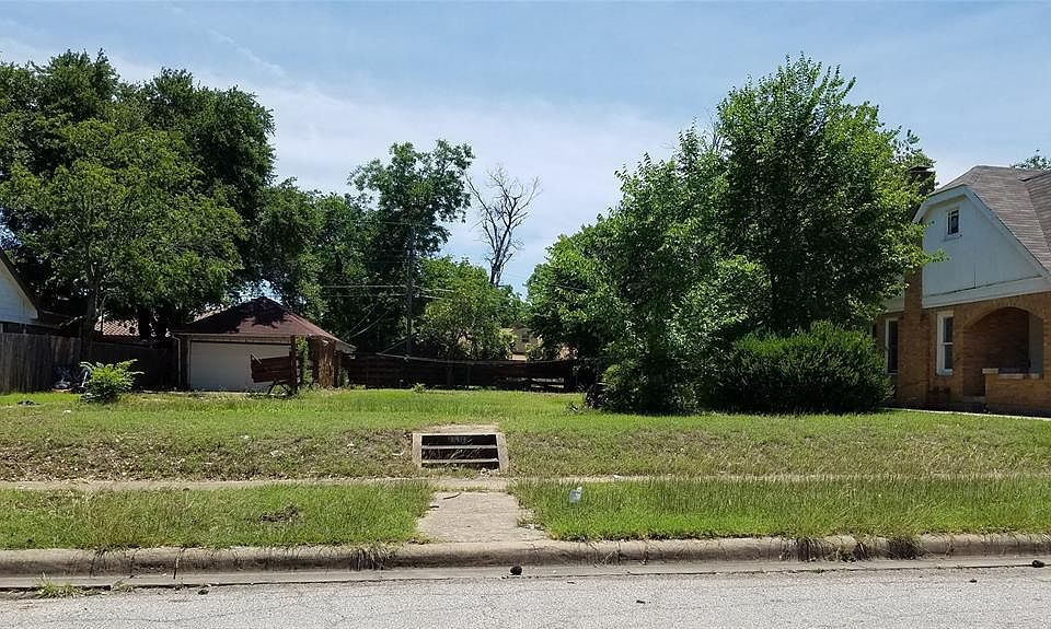 1st image of 948 Marion Ave Lot 13