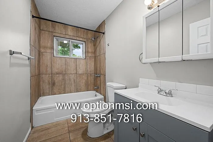 345 S 73rd Dr — Photo 12