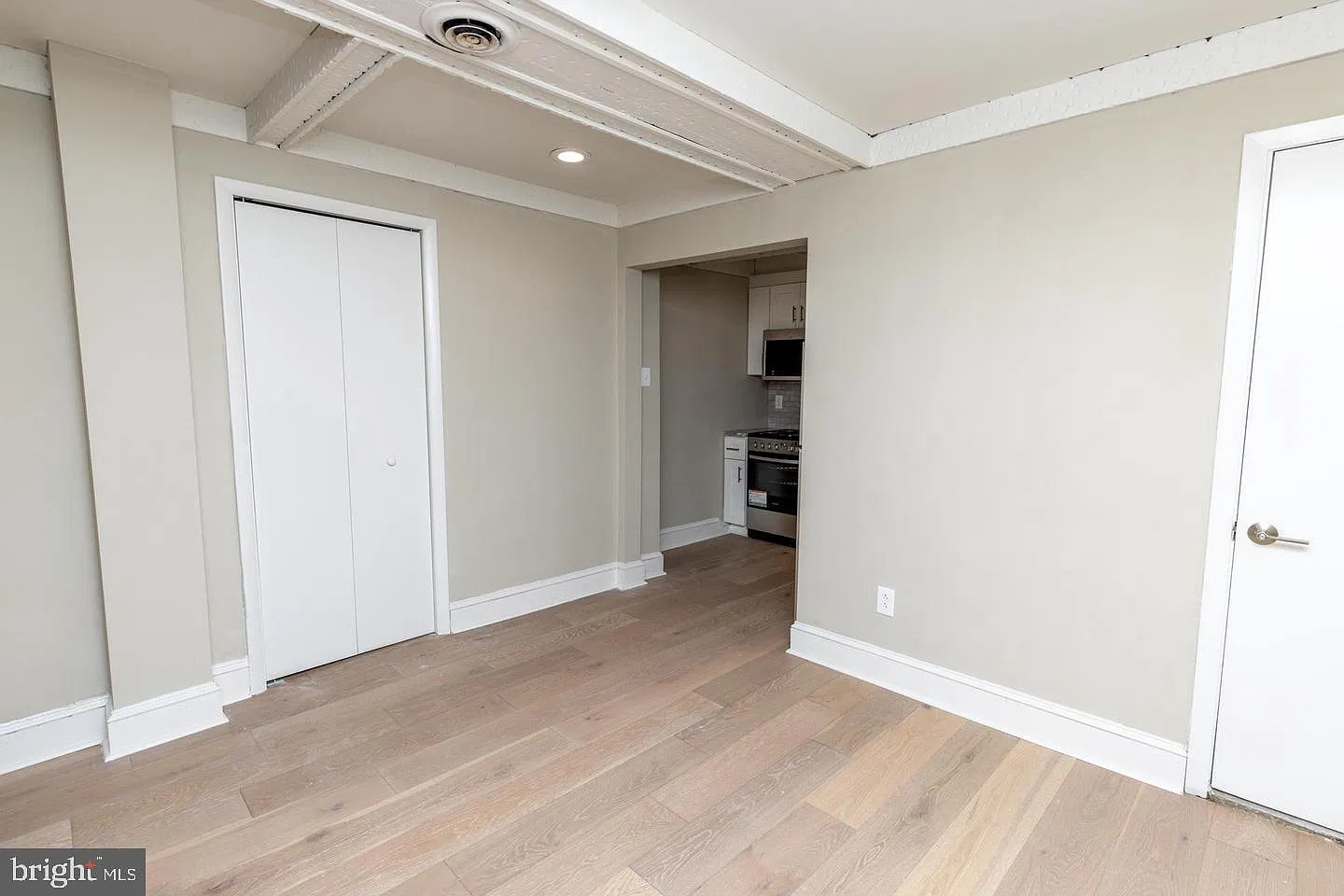 1 bed, 1.0 bath, 468 sqft, $1,495 — Photo 4