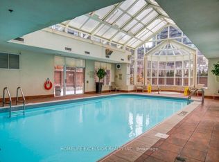 28 Ted Rogers Way #411, Toronto, ON M4Y 2J4