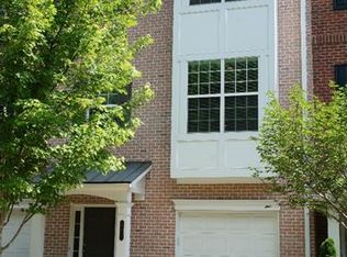 635 Coligny Ct, Sandy Springs, GA 30350