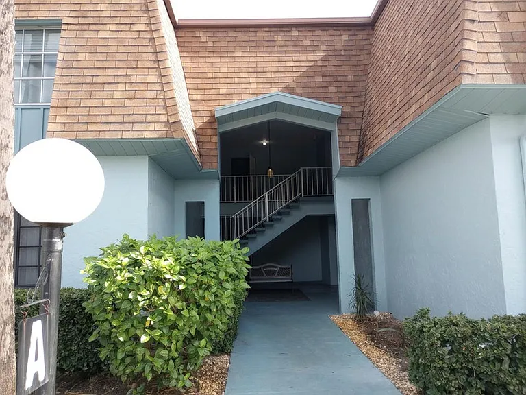 950 S Kanner Hwy #A21 — Photo 2