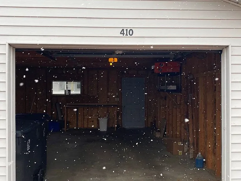 410 N Maple Ave — Photo 51