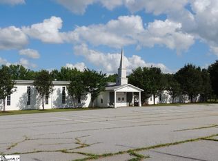 812 Hellams St, Fountain Inn, SC 29644