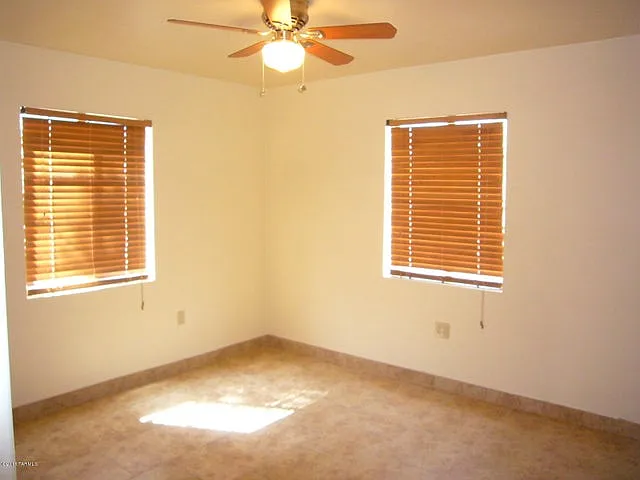 3 bed, 1276 sqft, $1,695 — Photo 4