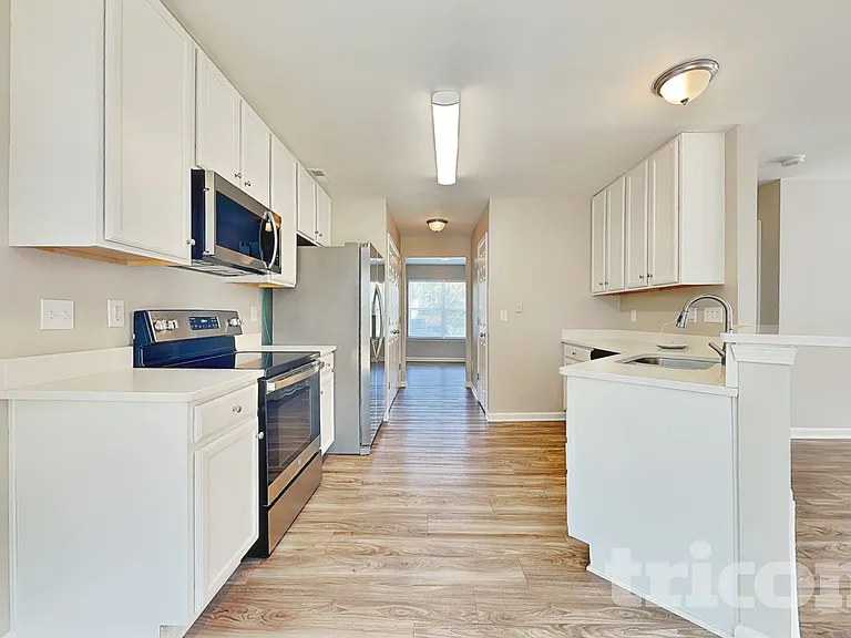 2120 Clear Brooke Dr — Photo 5