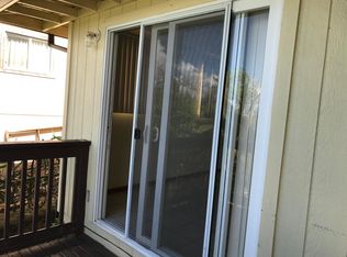 1348 Wanaka St, Honolulu, HI 96818