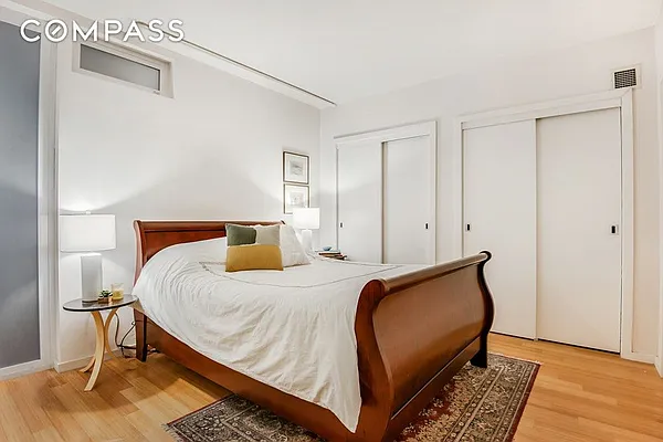 Sold by Compass | media 5