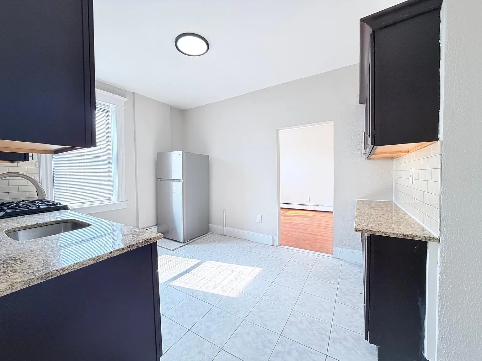 6302 Polk St — Photo 2