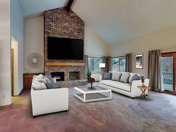 06-Living-room-3-1.jpg