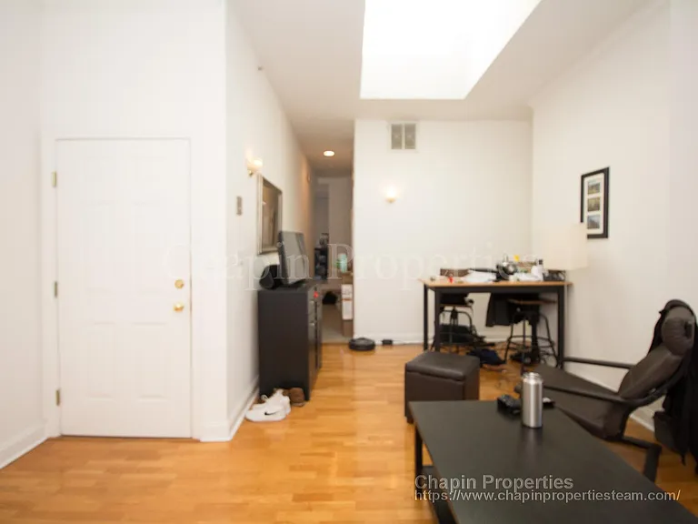 7 Harvard Sq #4B — Photo 4