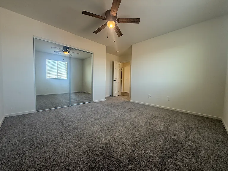 4037 S 12th St #205 — Photo 18
