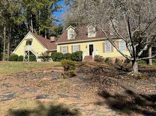 3744 Hunting Ridge Dr SW, Lilburn, GA 30047