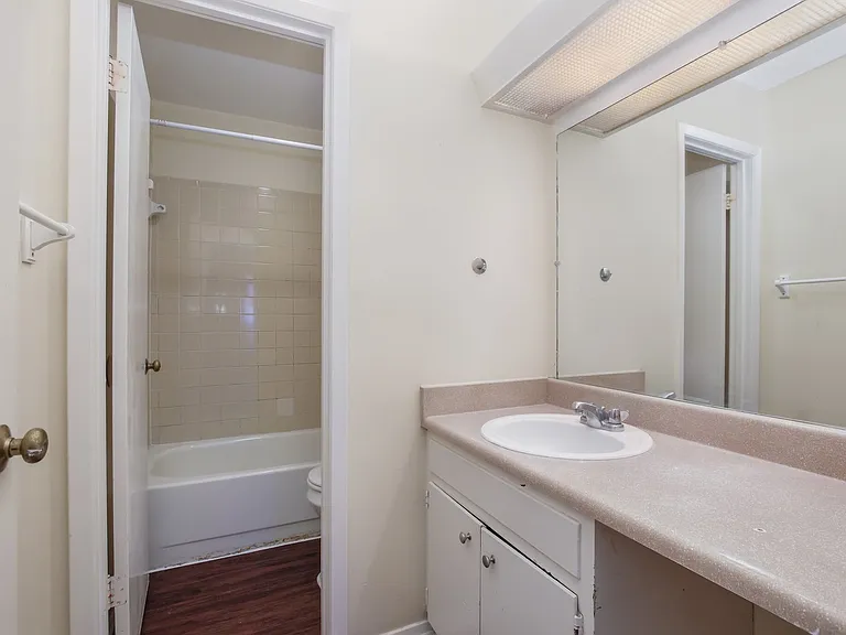 2551 San Pedro Ave #201 — Photo 11