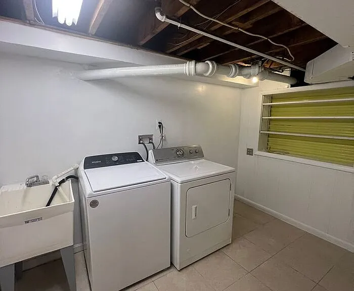 2500 Linwood Rd — Photo 23