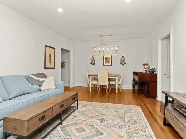 294 Bronxville Road #3F, Bronxville, NY 10708