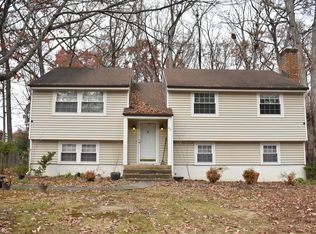 67 Devonne Dr, Fredericksburg, VA 22407