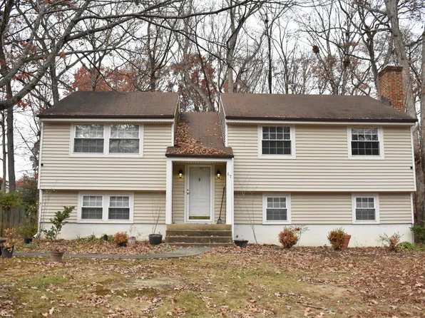 67 Devonne Dr, Fredericksburg, VA 22407