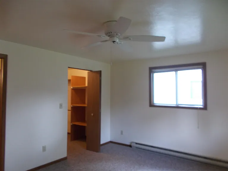 1329 Dousman St — Photo 7