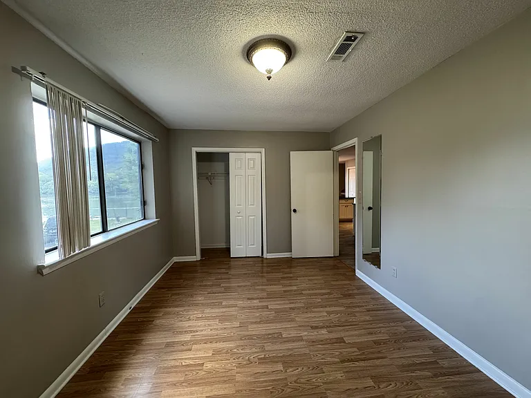 21752 River Canyon Rd — Photo 39