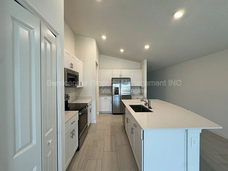11629 Radiant Shore Loop — Photo 10