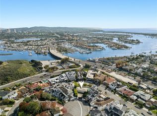 101 Kings Pl, Newport Beach, CA 92663