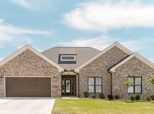 140 Spry Way, Killen, AL 35645