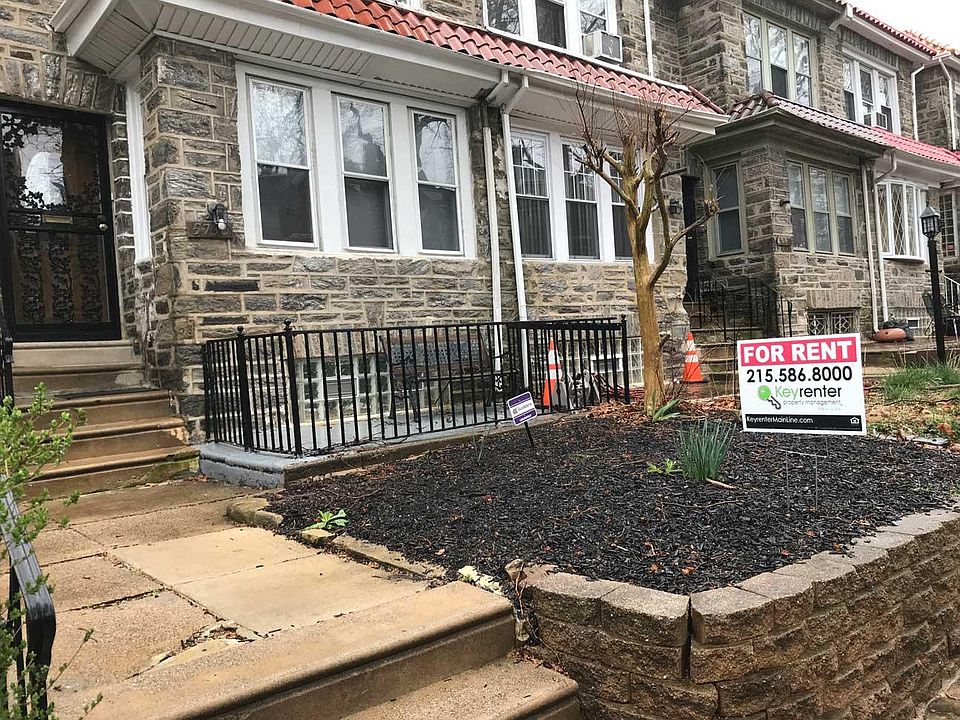 1st image of 5736 Woodcrest Ave