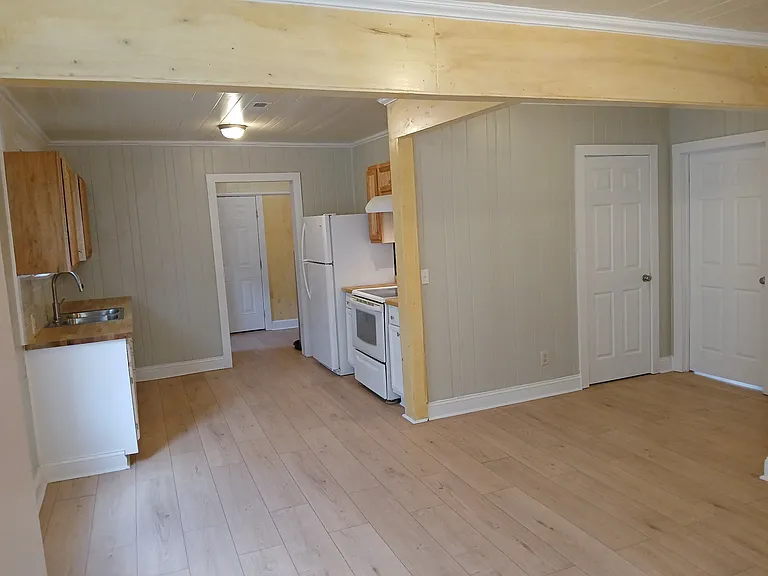 15 Morgan Ave — Photo 13