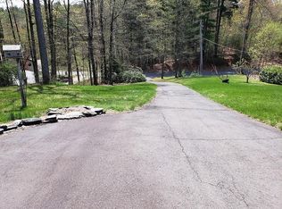 67 Keyes Rd, Holyoke, MA 01040