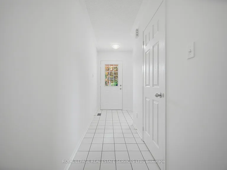 5255 Palmetto Pl #176 — Photo 8