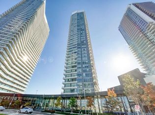 115 McMahon Dr #310, Toronto, ON M2K 0C2