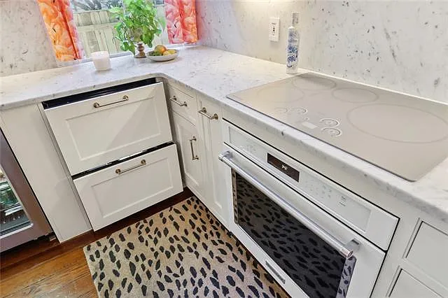 1327 Josephine St #A — Photo 20