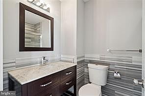 5th image of 1401-25 N 5th St #511