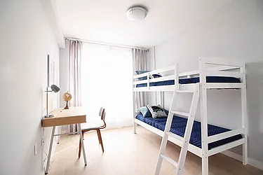 Sold by SunAmerica Realty Group Inc (DO NOT USE)