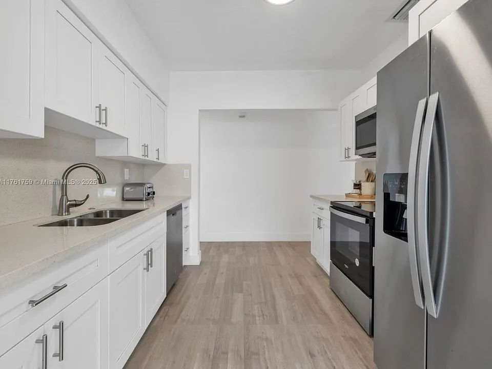 340 NW 119th St