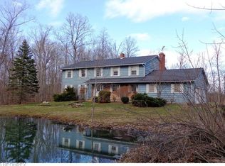 14301 Chagrin Woods Dr, Newbury, OH 44065
