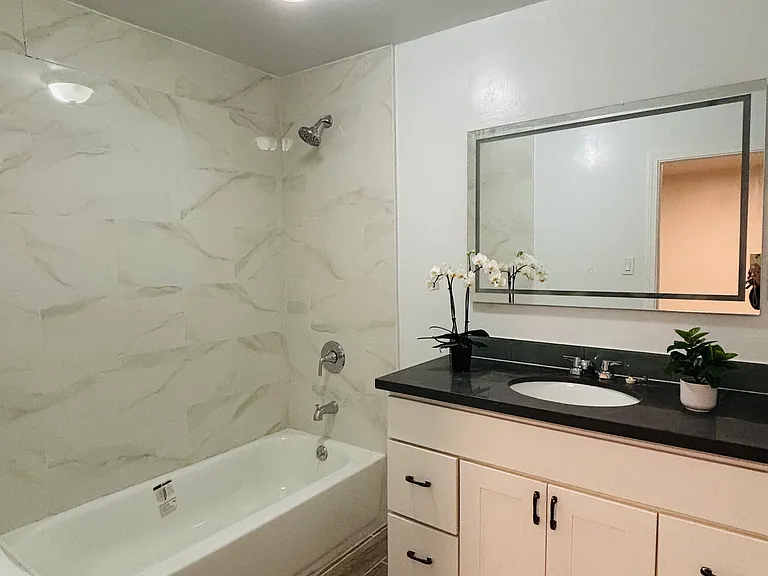 Primary full bath
